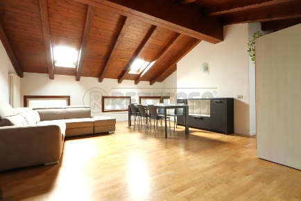 Foto Appartamento in Contra' Do Rode 13, Vicenza Centro Storico di 101 m²