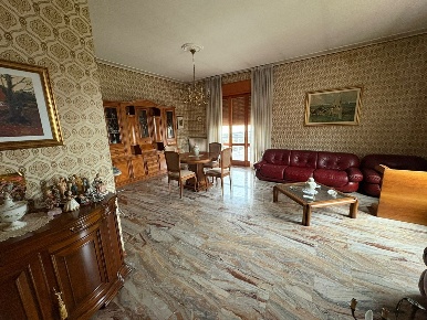 Foto Villa bifamiliare a Borgonovo Val Tidone Borgonovo Valtidone di 263 m²