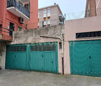 Foto Magazzino in Via Lucania 10, Verona Borgo Nuovo - Navigatori di 100 m²