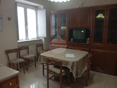 Foto Appartamento in PIAZZA FRUSCI, Venosa di 60 m² con 3 locali in vendita