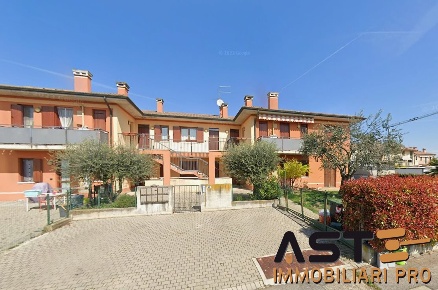 Foto Appartamento in Via Attilio Bernardi, Arcole con 4 locali in vendita