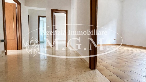Foto Appartamento a Pontedera Villaggi, Bellaria di 90 m² con 5 locali