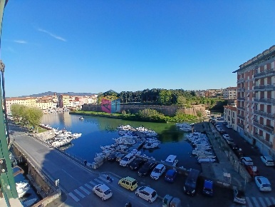 Foto Appartamento a Livorno Quartiere Venezia di 125 m² con 4 locali