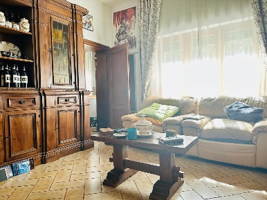 Foto Appartamento a Monteriggioni di 130 m² con 7 locali in vendita