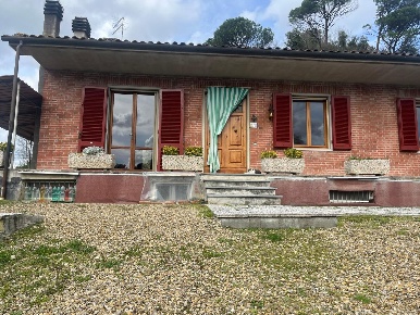 Foto Villa bifamiliare a Montopoli in Val d'Arno di 220 m² con 7 locali
