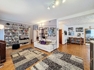 Foto Appartamento in Via Milano, Trento San Camillo - Lungofersina