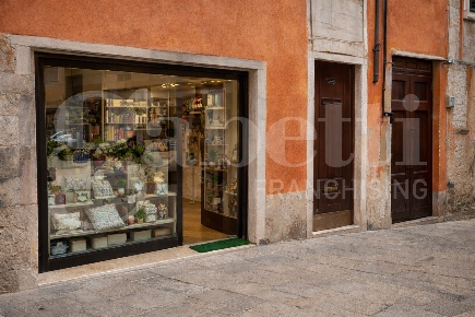 Foto Negozio in Via CHIOGGIA - CORSO DEL POPOLO 00, Chioggia Centro Storico