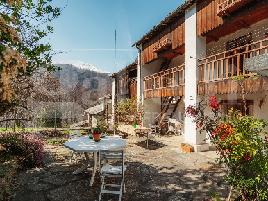 Foto Casa indipendente in LocalitÃ  Serre 23, Angrogna di 96 m² in vendita