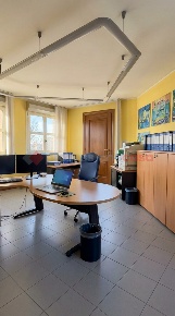 Foto Ufficio in Piazza Corte Grande 1, Gessate Centro di 125 m² in vendita