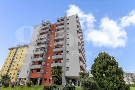 Foto Appartamento in Via Guido Rossa 13, Rozzano Centro di 110 m²