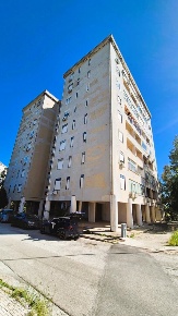 Foto Appartamento in Piazza Savatteri Castelli 1, Agrigento di 138 m²