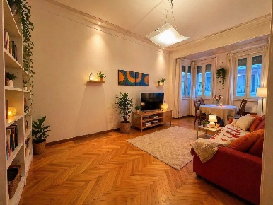 Foto Appartamento in Via Arnaldo da Brescia 10, Milano Isola con 2 locali