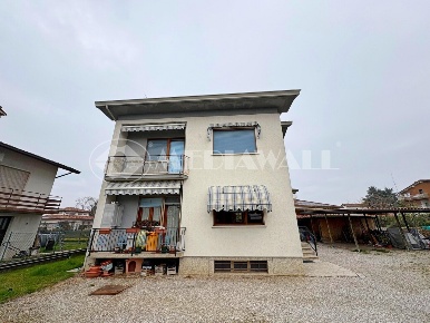 Foto Appartamento in Via Pinzano 13, Spilimbergo Centro di 89 m² in vendita