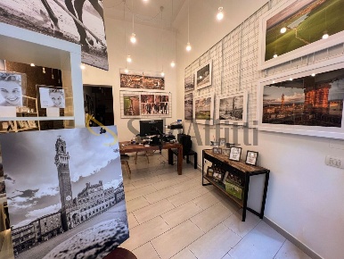 Foto Locale commerciale in Via Cecco Angiolieri 6, Siena Provenzano