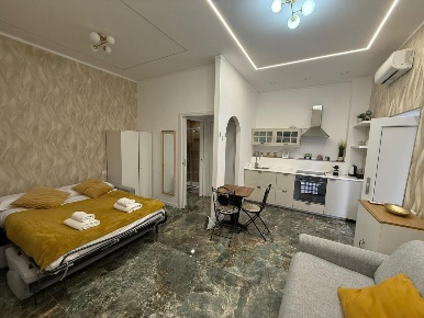 Foto Appartamento in Via Carlo Cattaneo 10, Roma Esquilino di 40 m²