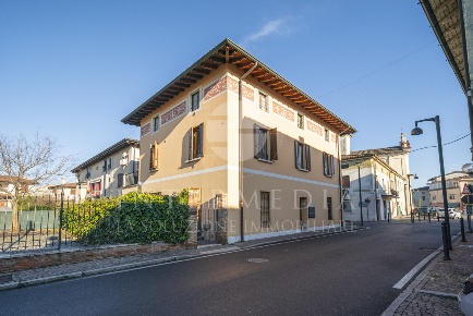 Foto Appartamento in Via Vittorio Emanuele II 2, Castel Mella Centro