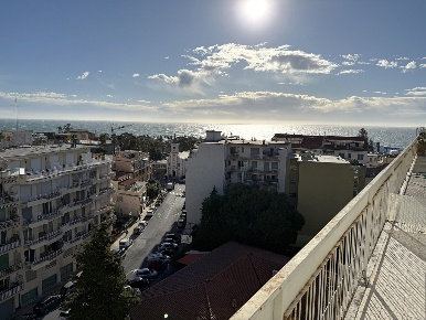 Foto Appartamento a Sanremo San Martino - Villetta di 84 m² con 2 locali