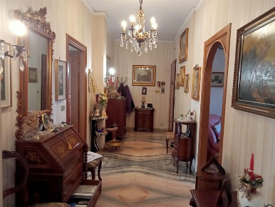 Foto Appartamento in VIA NALLINO, Torino Mirafiori Nord di 126 m²