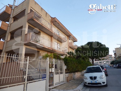 Foto Appartamento in Via Monaco I 23, Bagheria Centro di 153 m² in vendita