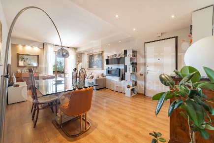 Foto Appartamento in Via Fratelli Fraschini 22, Milano Gratosoglio