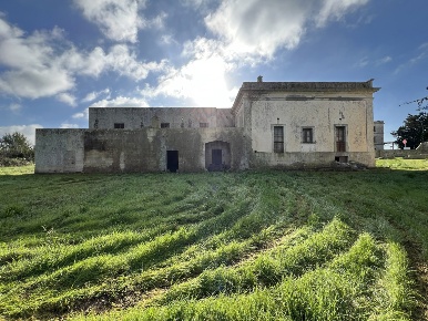 Foto Villa unifamiliare in Via stazione snc, Zollino di 680 m² in vendita