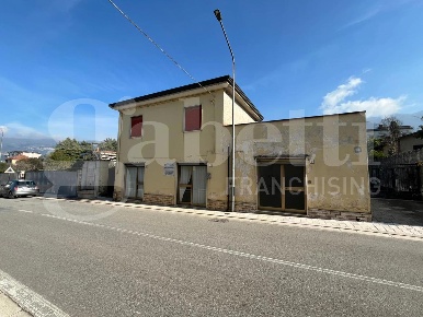 Foto Casa indipendente in Via Ascensione 3, San Potito Sannitico di 182 m²
