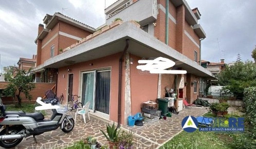 Foto Appartamento in VIA PORTOGALLO, Latina Quartiere Europa di 270 m²