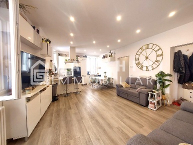 Foto Appartamento a Lucca Piazza Anfiteatro - Torre Guinigi di 120 m²