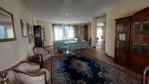 Foto Villa unifamiliare a Empoli Masini - XX Settembre di 450 m² in vendita