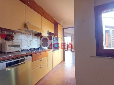 Foto Attico a Siena Ruffolo - Taverne d'Arbia di 98 m² con 4 locali