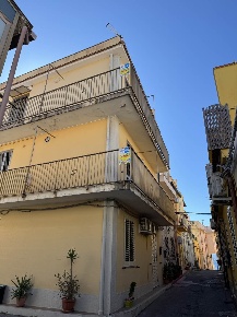Foto Appartamento in Vico II Mangraviti, Messina Ganzirri di 87 m²