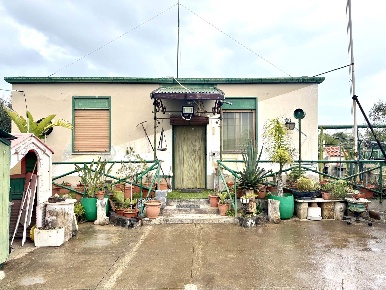 Foto Casa indipendente in Contrada Vaccarizzo, Catania Vaccarizzo di 70 m²
