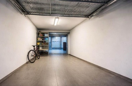 Foto Garage a Firenze Fortezza - Stazione di 20 m² con 1 locali in vendita