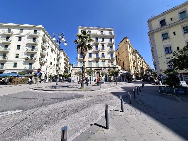 Foto Appartamento a Salerno Centro di 72 m² con 3 locali in vendita