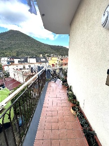 Foto Appartamento a Nocera Superiore Centro di 135 m² con 5 locali