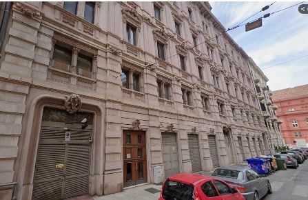 Foto Garage in Via Nicola De Giosa 31, Bari Murat di 1 m² con 1 locali