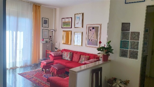 Foto Appartamento a Prato Zarini - Valentini di 95 m² con 4 locali