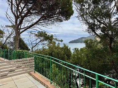 Foto Appartamento a Rio Cavo di 70 m² con 4 locali in vendita