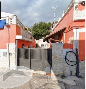 Foto Appartamento in Via Napoli  373/a, Bari San Girolamo di 85 m²