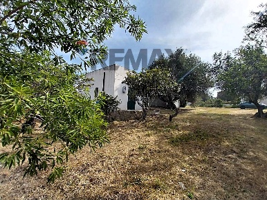 Foto Villa unifamiliare in via Pozzallesi d'America, Pozzallo di 40 m²