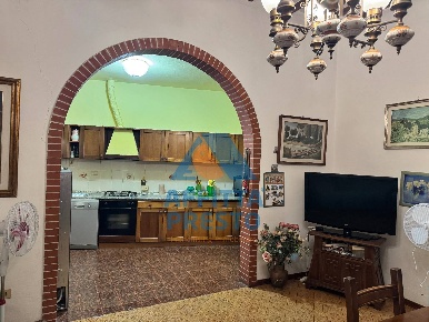 Foto Appartamento a Empoli di 100 m² con 5 locali in vendita