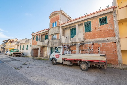 Foto Casa indipendente a Pachino Centro di 610 m² con 24 locali in vendita