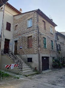 Foto Case semi ndipendenti in Via Santa Margherita 35, Bevagna Centro