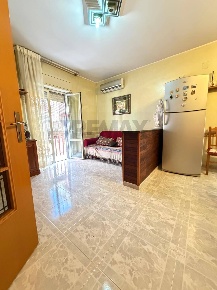 Foto Casa indipendente in via rovereto 34, Lentini di 103 m² con 4 locali