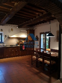 Foto Appartamento a San Miniato di 110 m² con 5 locali in affitto