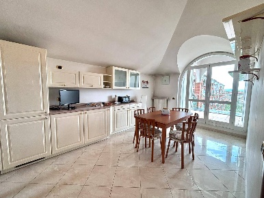 Foto Appartamento a Alessandria Pista di 162 m² con 6 locali in vendita