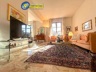 Foto Appartamento in via nicola urbani 10, Teramo Centro di 165 m²