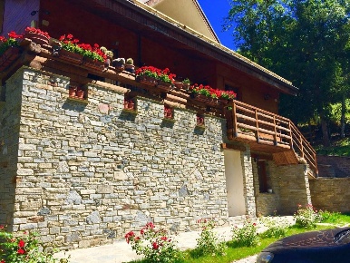 Foto Attico in Via Millaures 49, Bardonecchia Centro di 131 m² con 5 locali