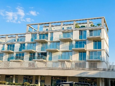 Foto Appartamento in Via Felice Chiesa, Albenga Centro di 100 m² in vendita