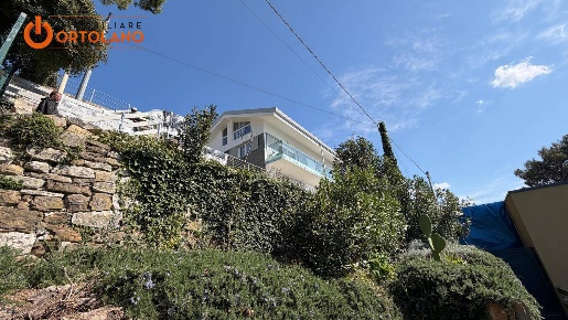 Foto Villa unifamiliare in DUINO AURISINA - SANTA CROCE, Duino-Aurisina